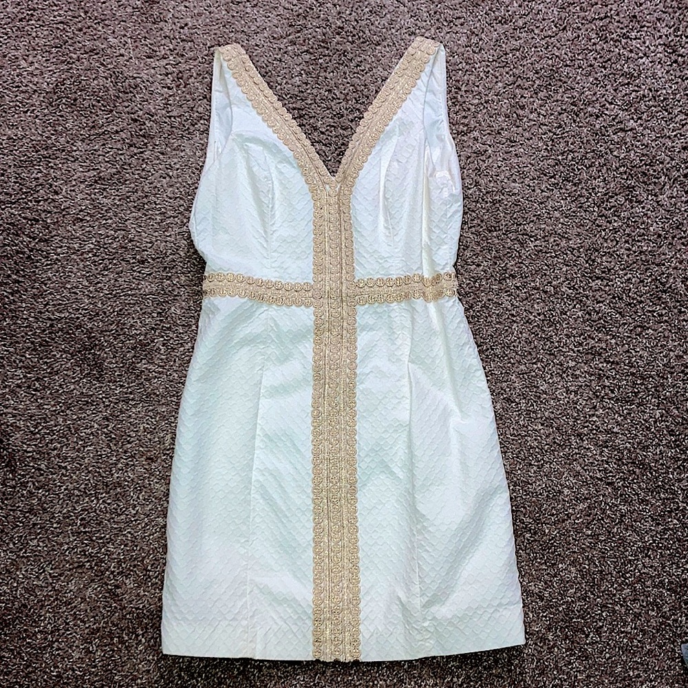 Lily Pulitzer size zero dress white with beautiful gold detailing